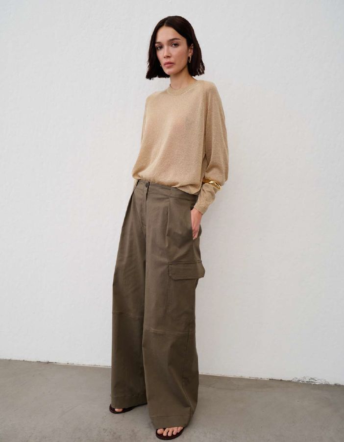 Floor — pull beige doré et pantalon cargo kaki